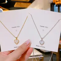 Collar colgante corazón dorado